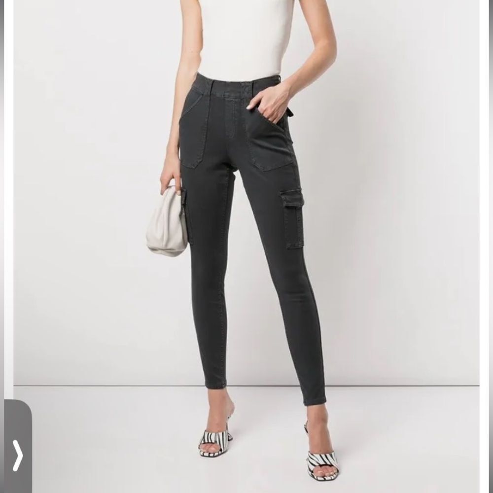 SPANX Stretch Twill Ankle Cargo Pants Size M